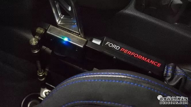 【开启漂移模式】想开着Focus RS像Ken Block一样帅气华丽的漂移